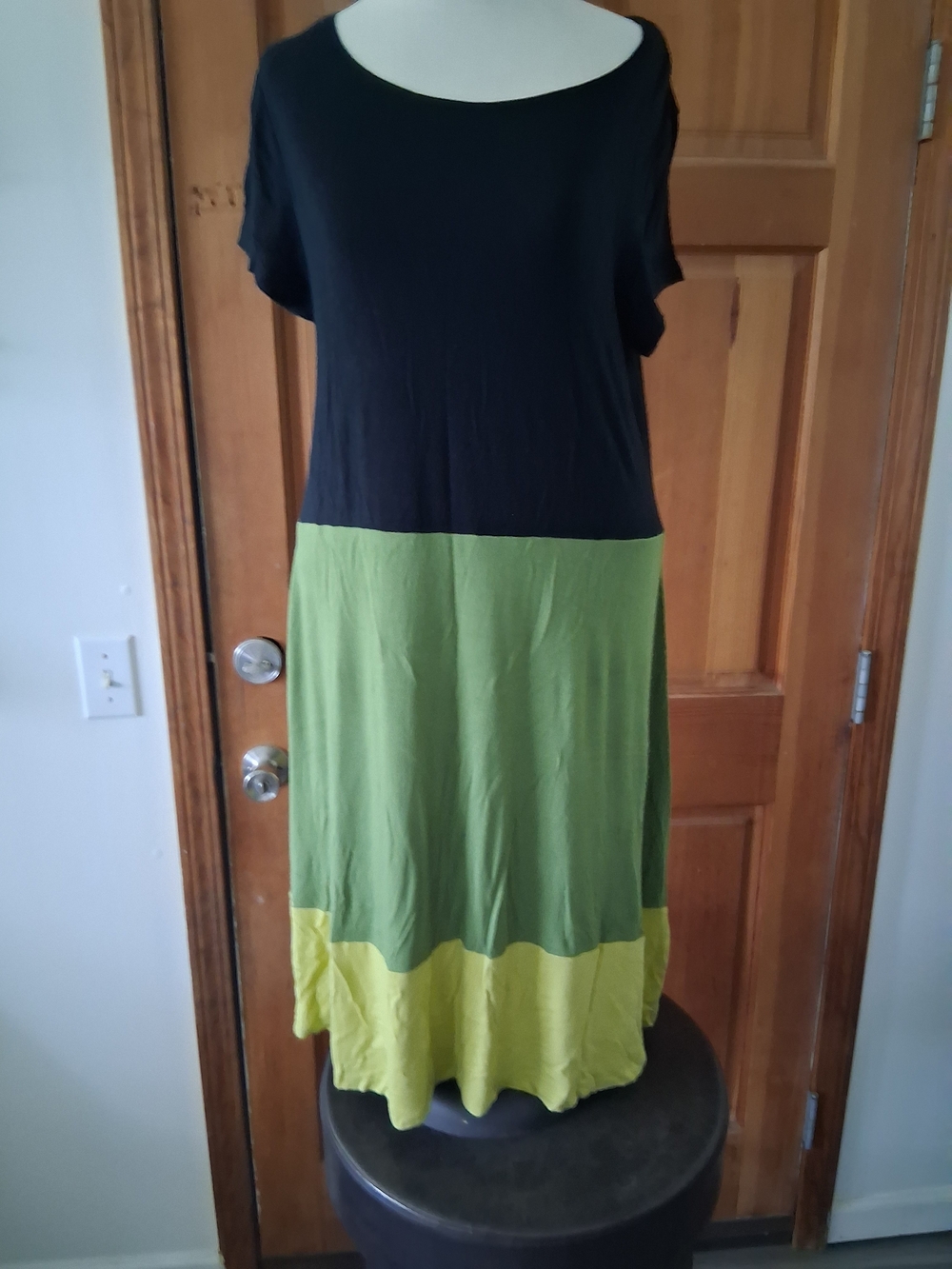 Apt. 9 Black, Olive & Lime Colorblock Short-Sleeve Midi Dress